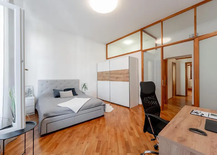 Mlynska 3 Centrum 150m2 Košice